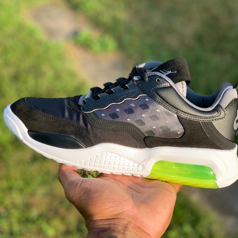 Brand new Nike 200/ 100% authentic/ 🔥✅
